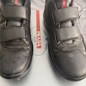 Prada Mans  Black Leather Sneakers